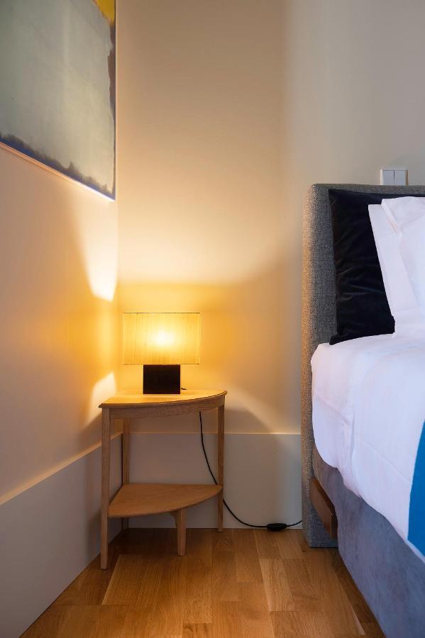 פורטו Ribeira Trendy Flat In Medieval Mercadores Street מראה חיצוני תמונה