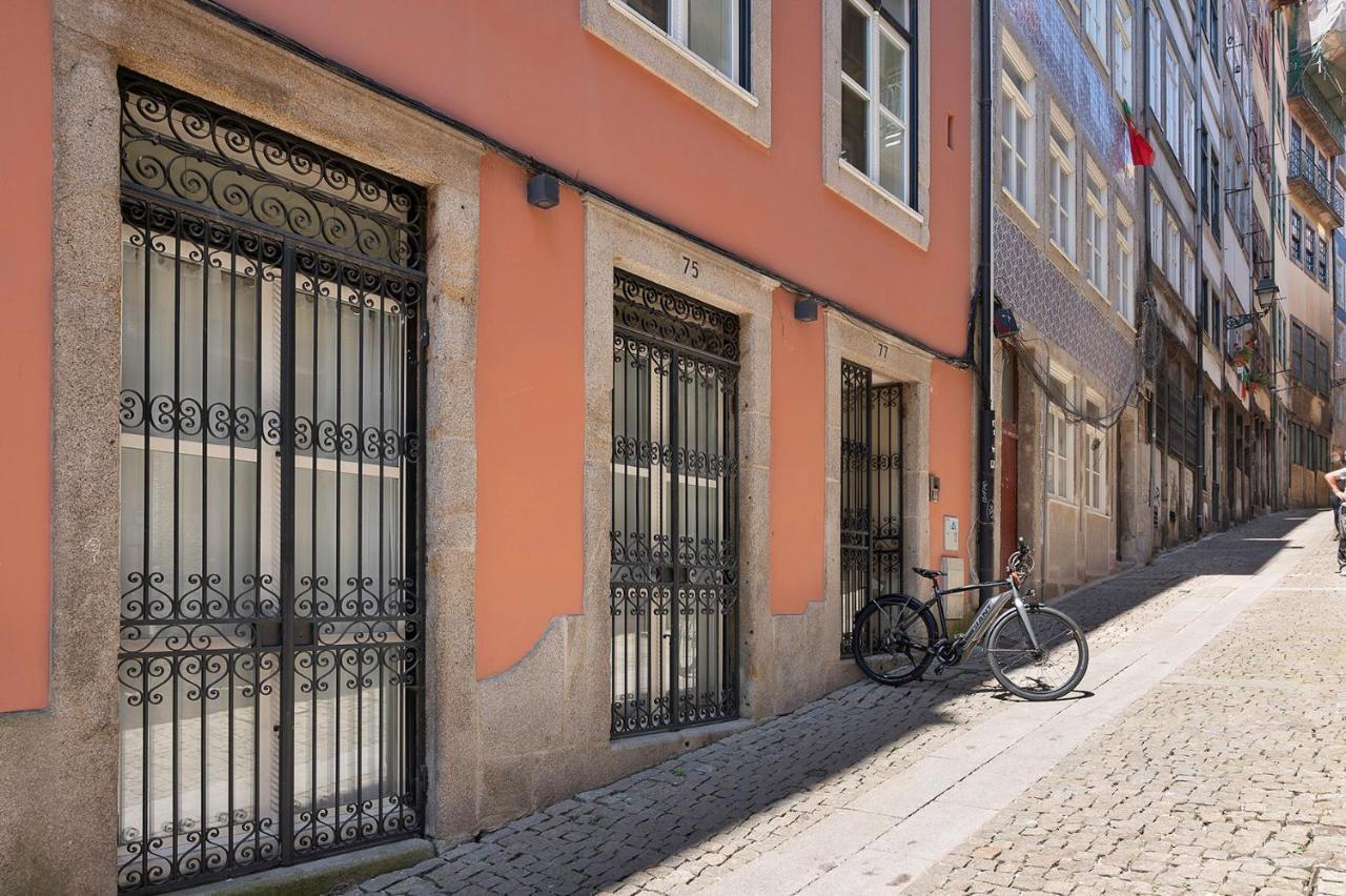 פורטו Ribeira Trendy Flat In Medieval Mercadores Street מראה חיצוני תמונה